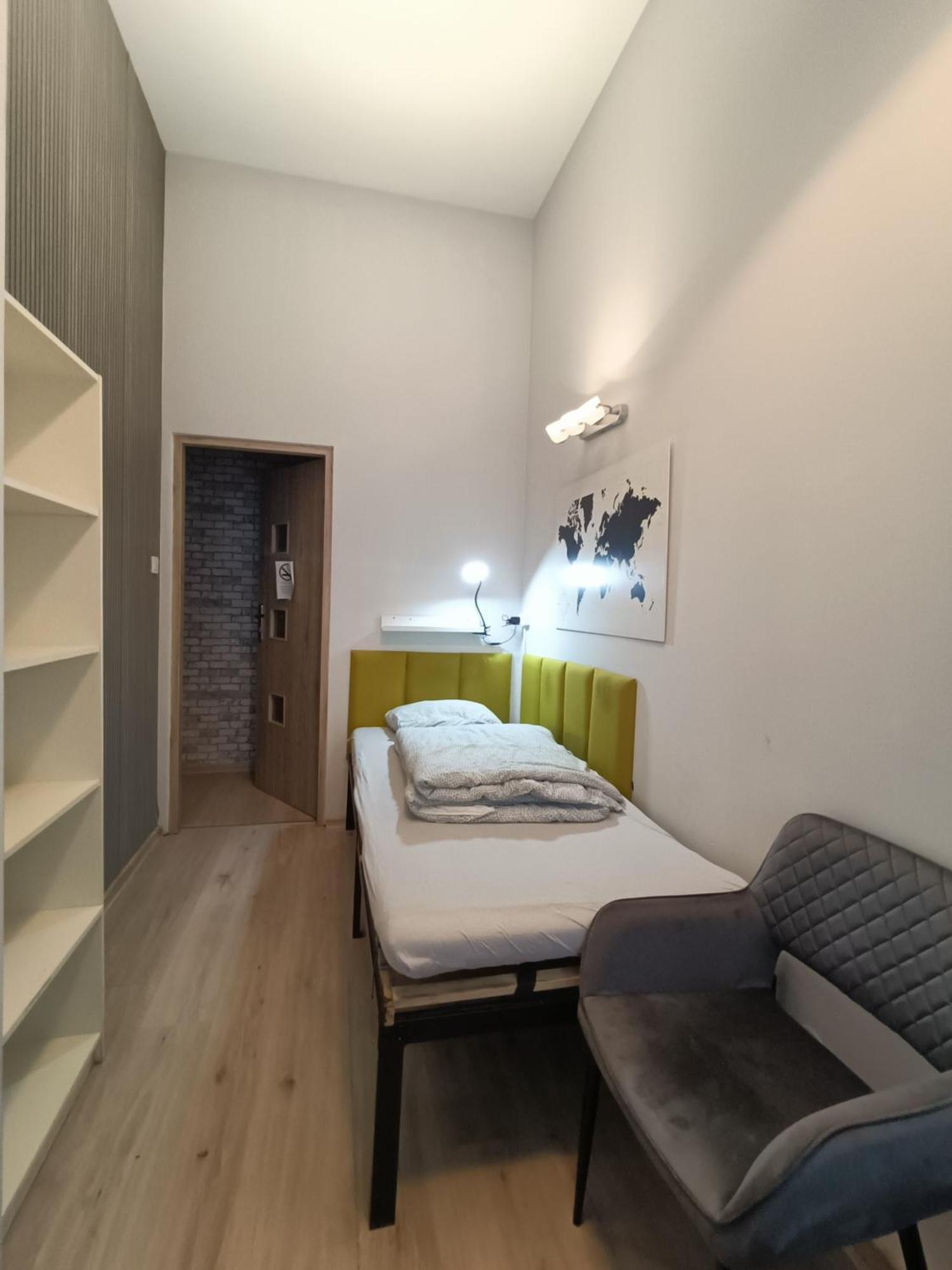 Centrum Fabryczna Rooms ウッチ エクステリア 写真