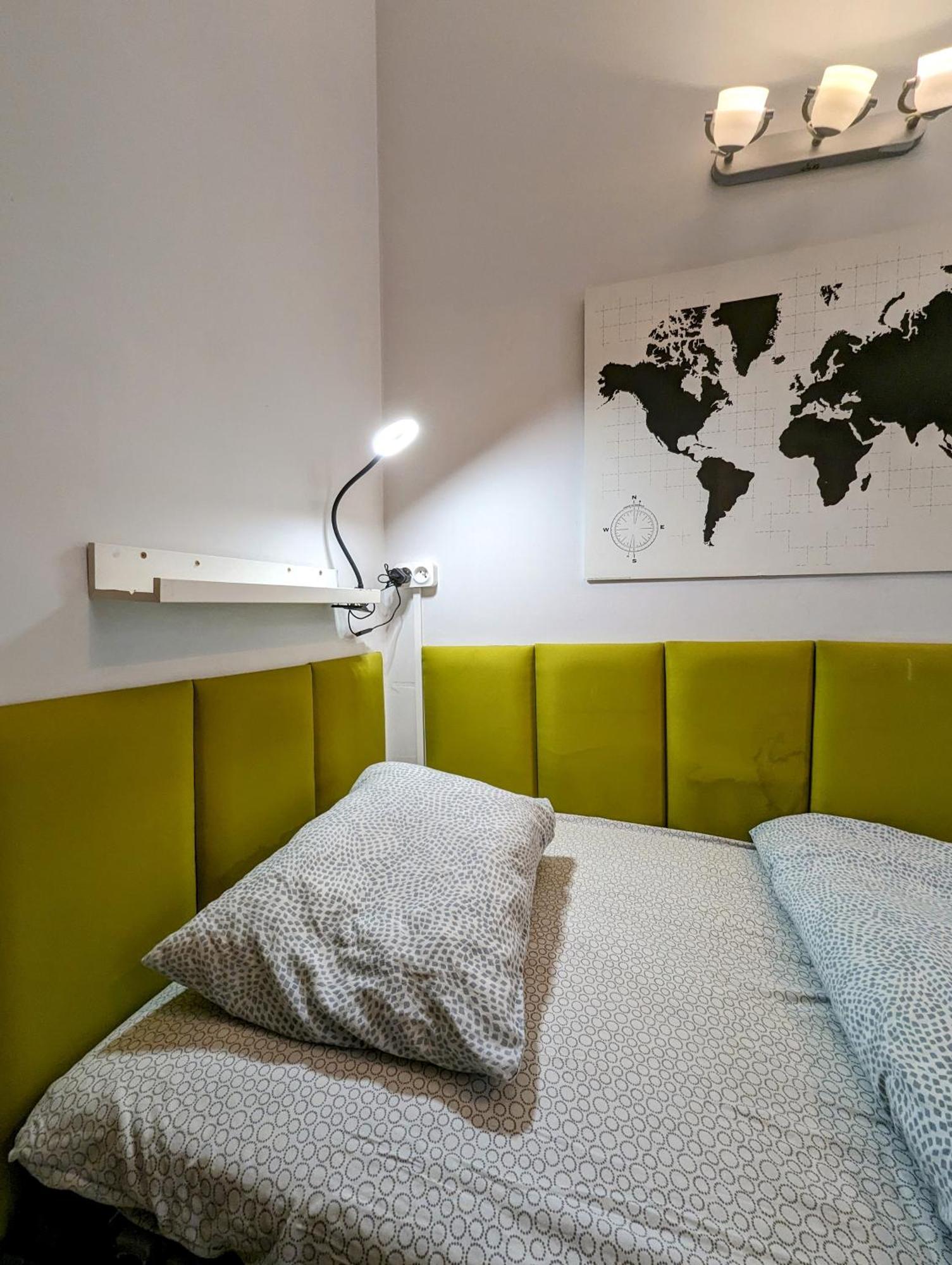Centrum Fabryczna Rooms ウッチ 部屋 写真